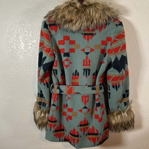 Taska Polizzi Faux Fur Lined Blanket Coat Leopard Lined Toggle Closure Size Med - Picture 6 of 8
